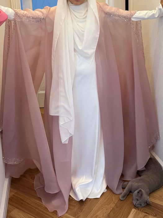 Платье и накидка ручной работы