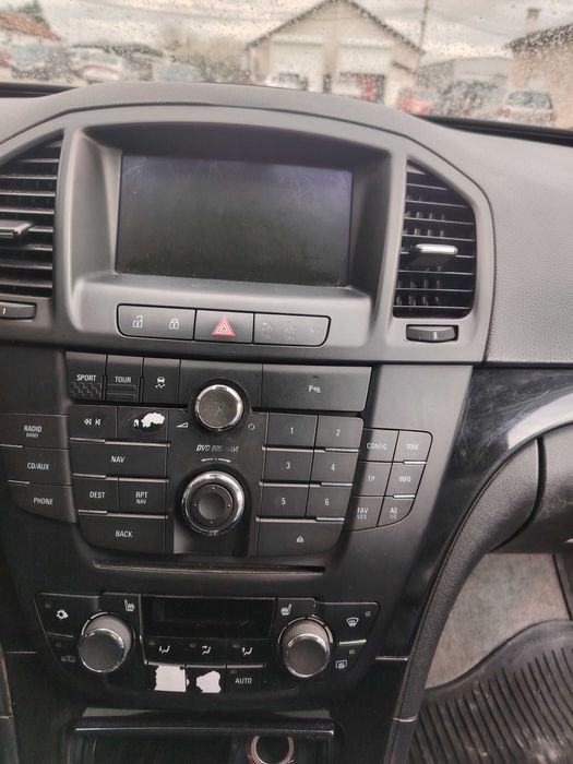 Opel Insignia, Опел Инсигния на части! Юни 2011