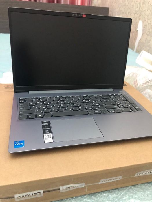 Ноутбук Lenovo срочно продаю