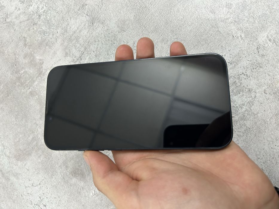 iPhone 14 темно-синий 128гб / 80% акб