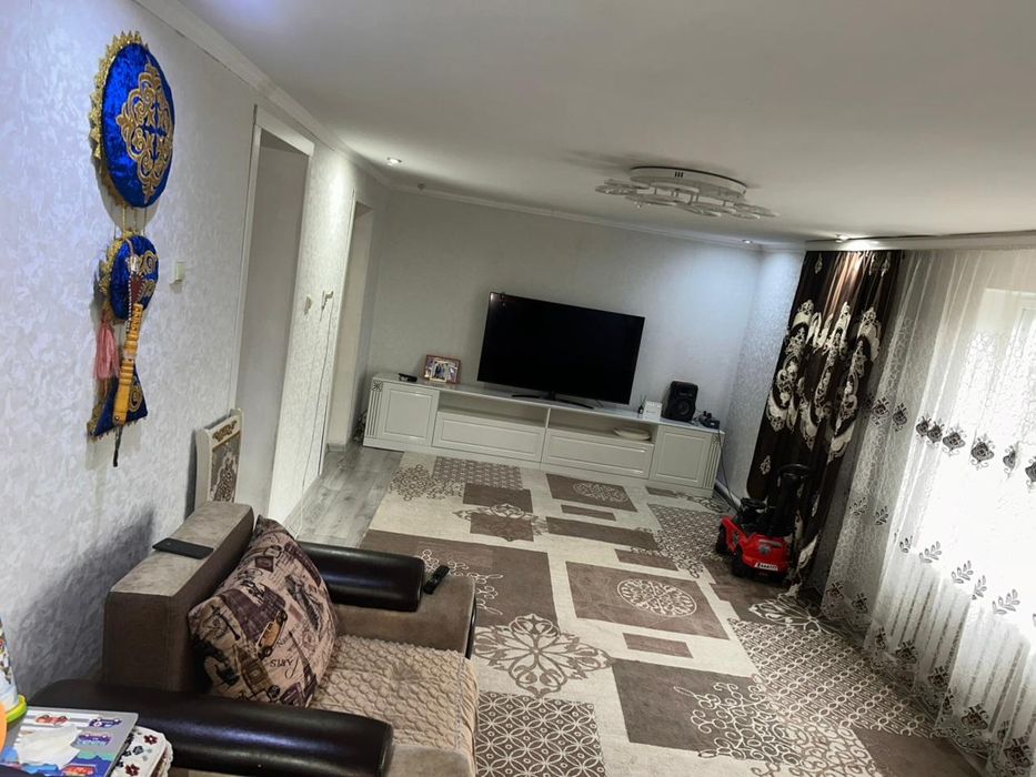 Сдам дом 3хком район Аврора за 60000