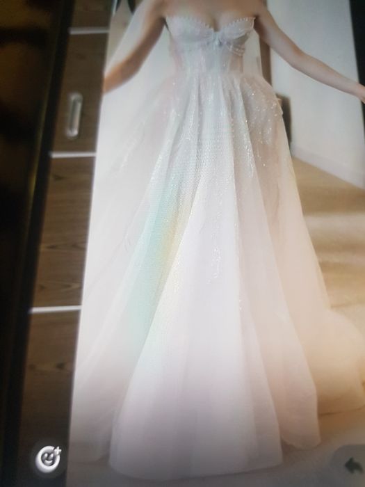 Продам шикарное свадебное платье