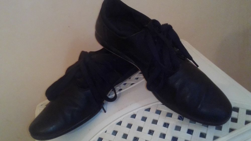 Фирменные мужские туфли Zara men