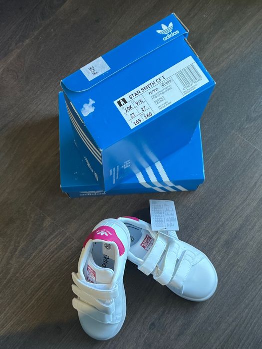 Детски обувки Adidas 26 и 27 номер