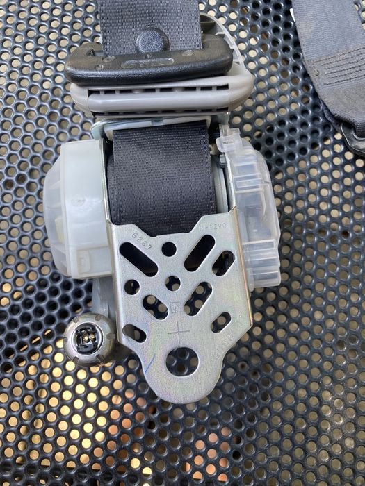 Centura de siguranța Toyota RAV 4 stânga fata anul 2010