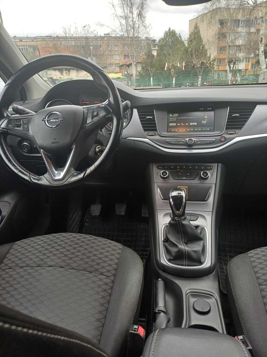 Продава се Опел астра перфектна