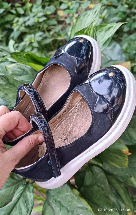 Туфельки туфли  кошечки для школы