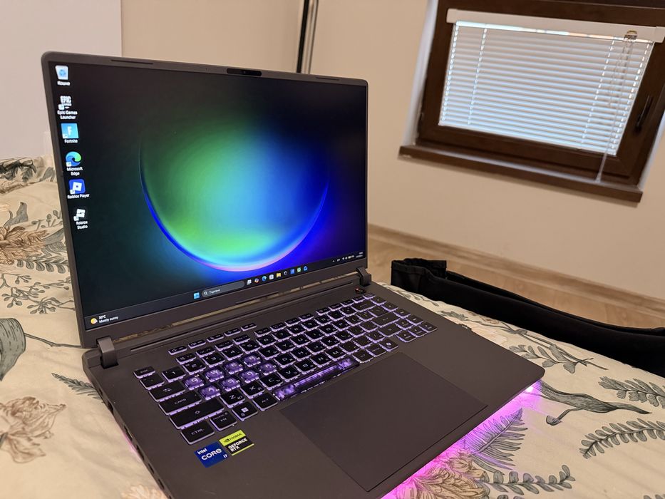 Лаптоп ASUS ROG Strix G16 (i7 / RTX 5060)