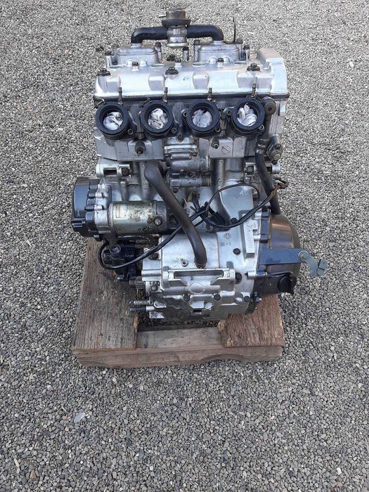 MOTOR / MOTO / kawasaki zx 600