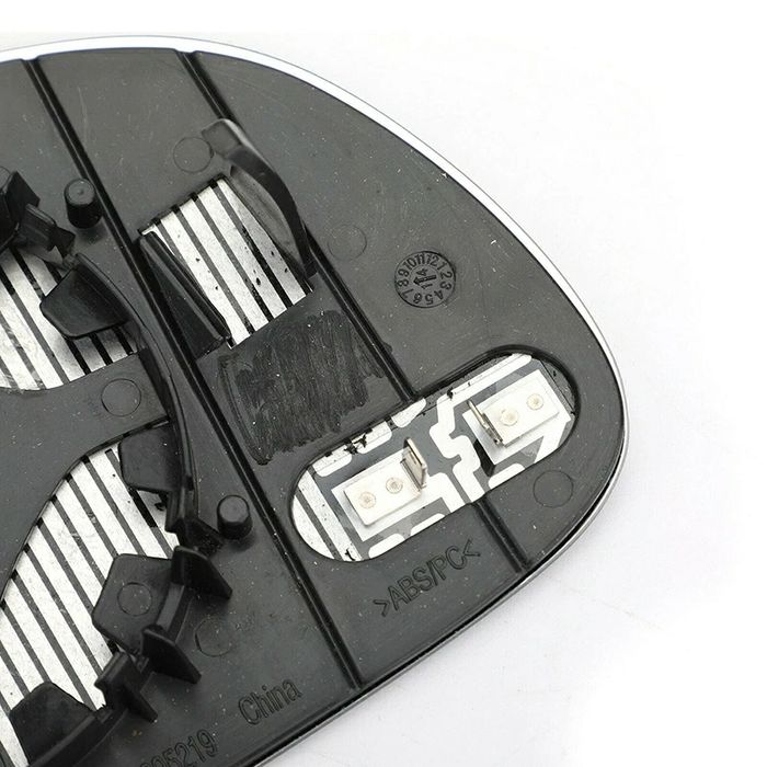 Стъкло за огледало Audi A3 A4 A5 ауди тонирано ляво дясно