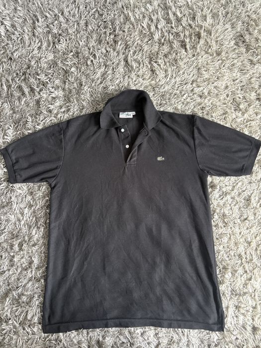 Tricou Lacoste.