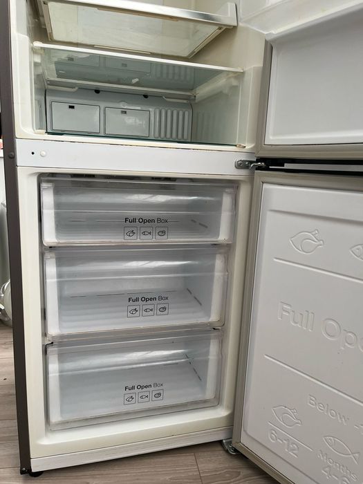 Продаётся Холодильник