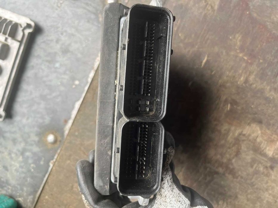 Компютър за двигател от Audi A5 3.0 2009г. 239ks