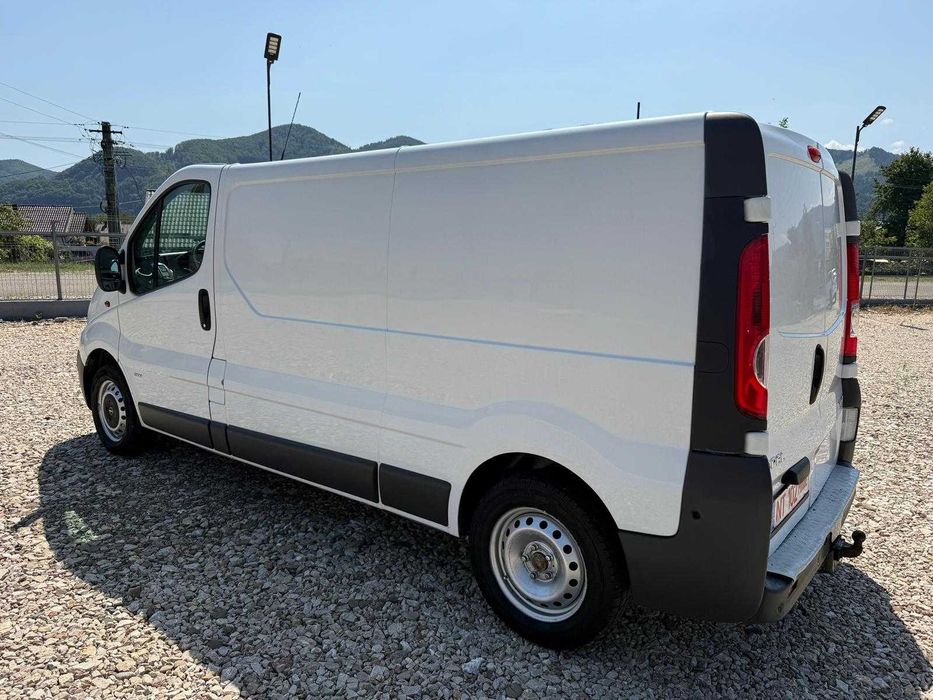 Opel vivaro  trafic 2008 2.0 TDI 115 cp