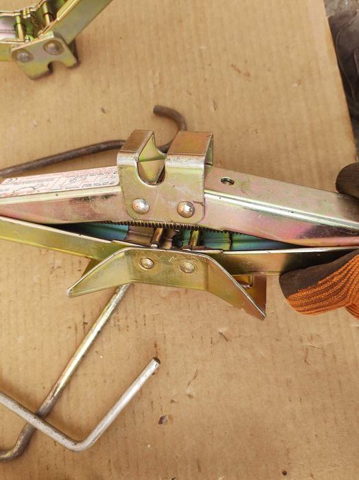 Авариен Крик Авто Крик за DAEWOO ДЕУ и други Корейски Автомобили