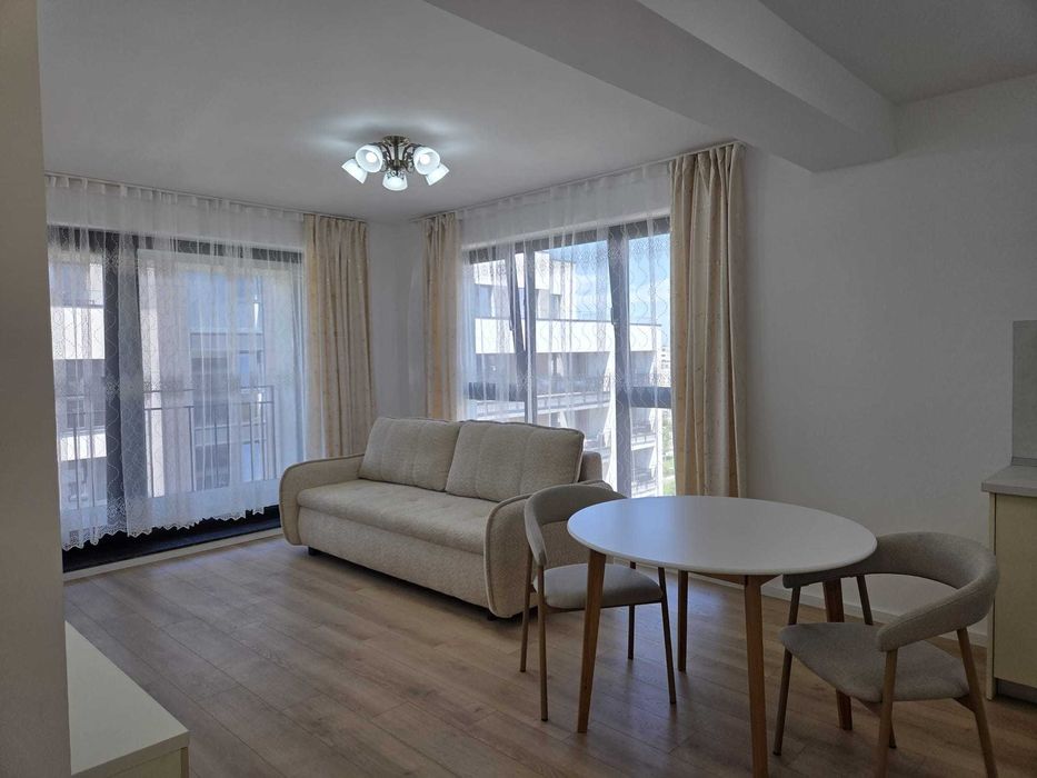Apartament de 2 camere nou de închiriat – Coresi, Brașov | Panoramă superbă spre Tâmpa