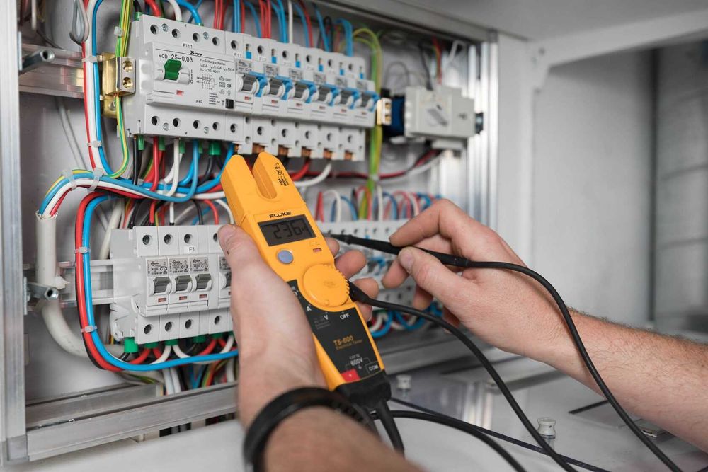 Elektrik xizmatlar - tez, sifatli va ishonchli