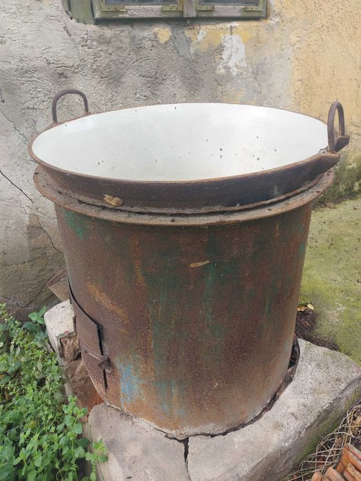 Căldare fontă/ Ceaun/ Tuci