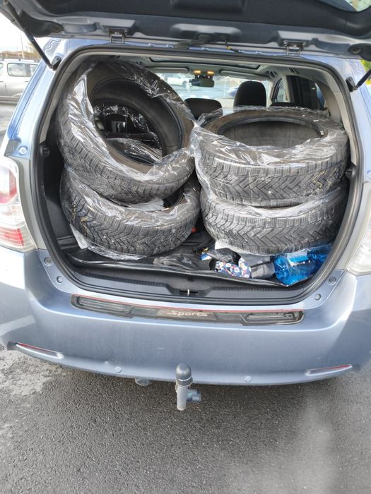 Toyota Verso 2010,  2.0 diesel, 5 locuri.