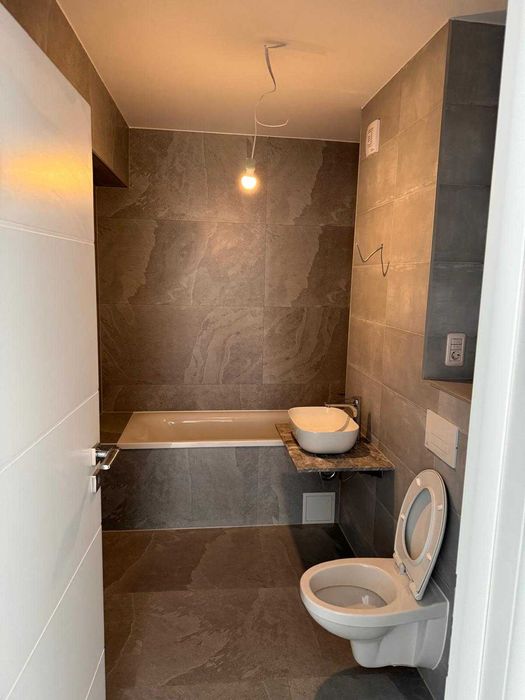Apartament de inchiriat cu 2 camere si parcare in Vivamus Residence