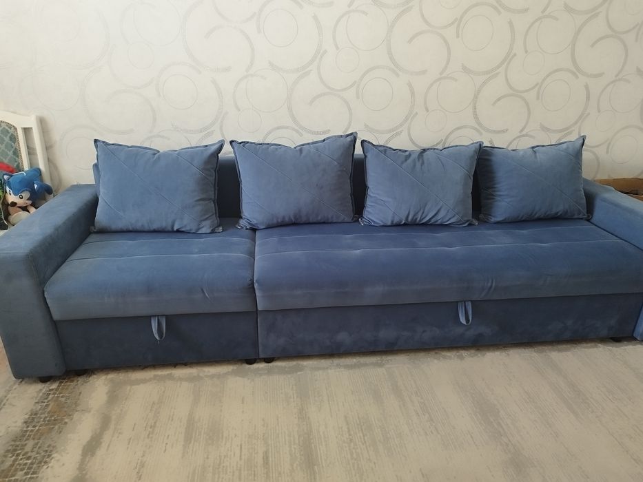Продам Диван 3метровый
