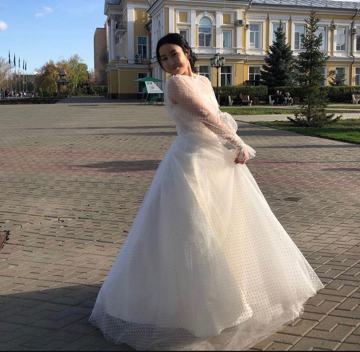 Свадебное/ бальное платье