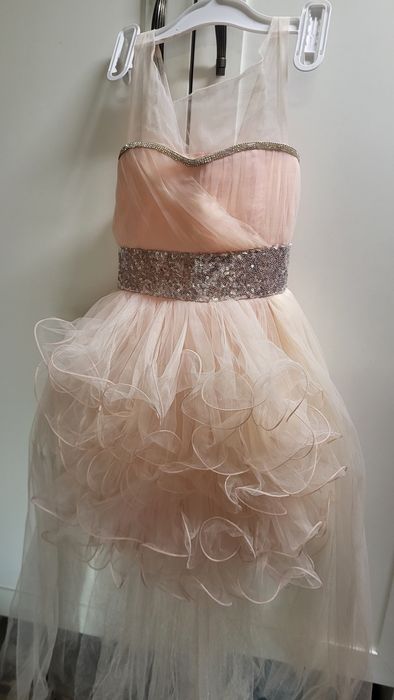 Платье на девочку