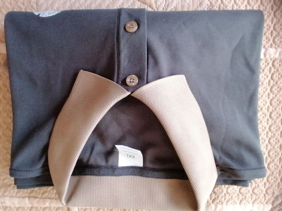 Мъжка сива тениска с яка!