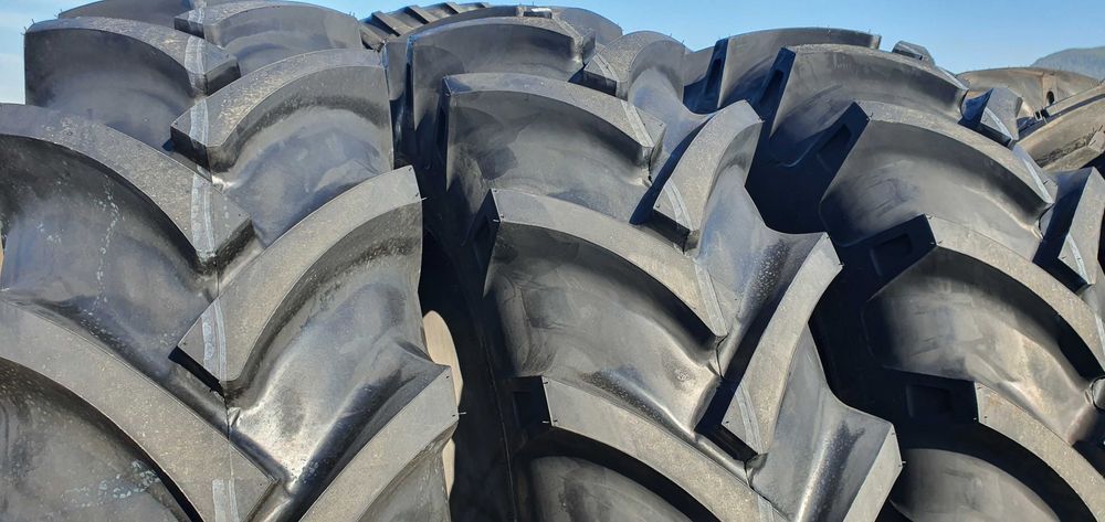 16.9-34 cauciucuri agricole pentru utilaje agricole de la OZKA