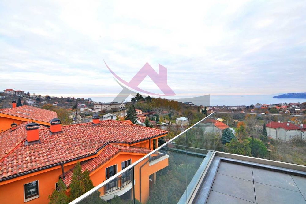 Продава се Мезонет в Варна, Бриз - 210 кв.м за 1429 €/кв.м - Снимка #1