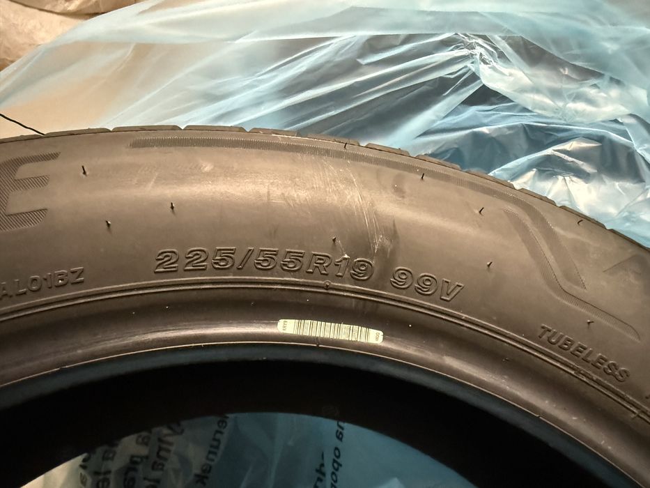 Anvelope vara Bridgestone Alenza 225/55/R19 99V DOT 2025