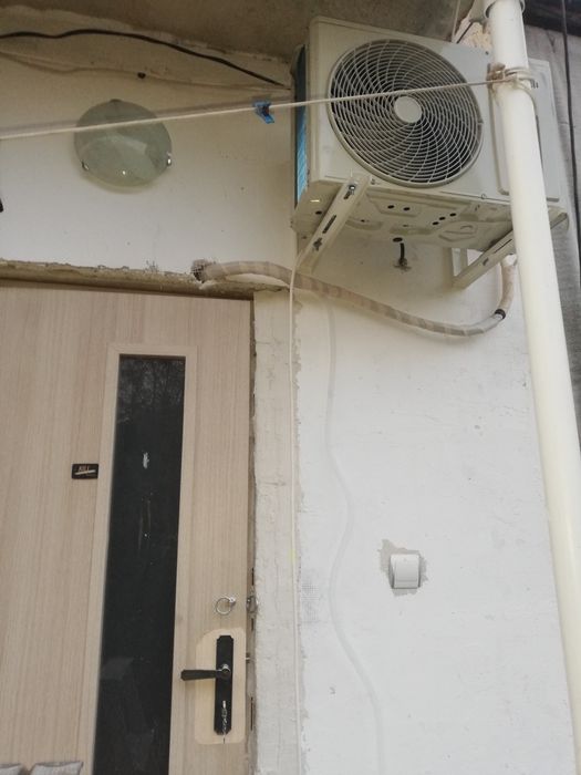 Нощувки в самостоятелни стаи с бани и Т. за сам от 8 евр.до 16