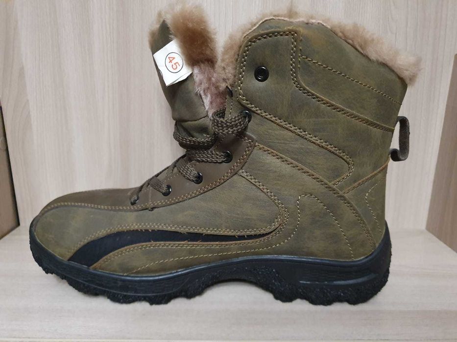 Тёплые зимние ботинки