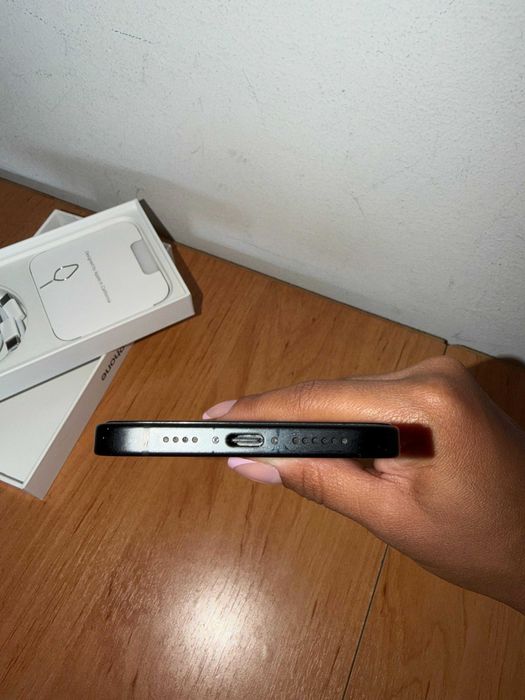 Iphone 15 plus, negru