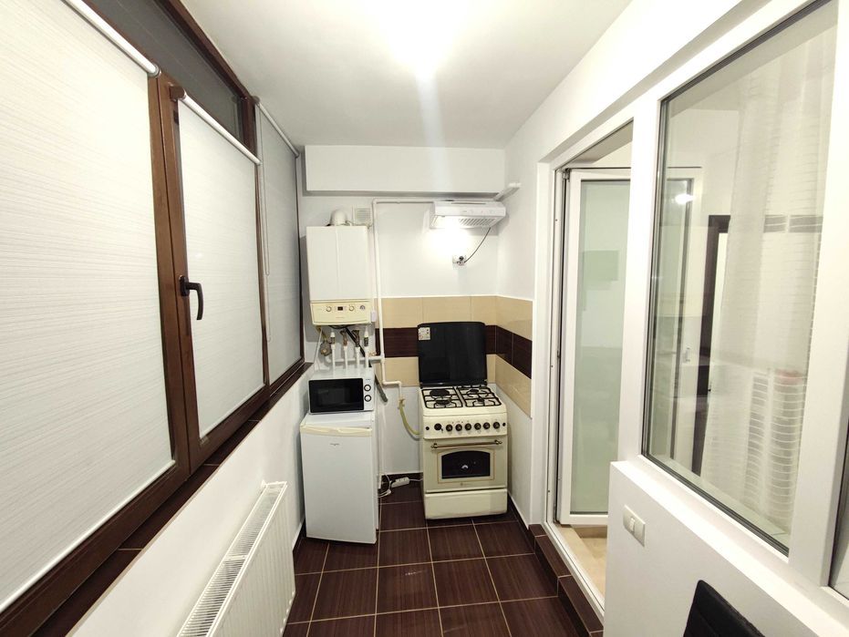 2 cam. +parcare, lângă Auchan Militari, Str. Tineretului 19