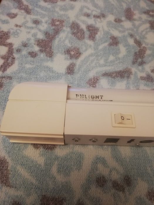 Луминисцентно осветително тяло Т8 10W