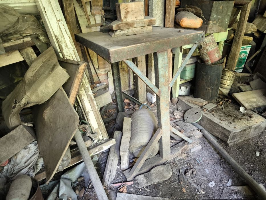 Стара ръчна настолна бормашина