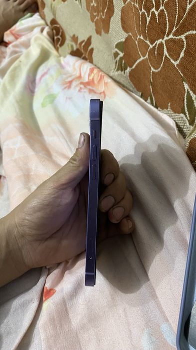 Iphone 12 64gb продам