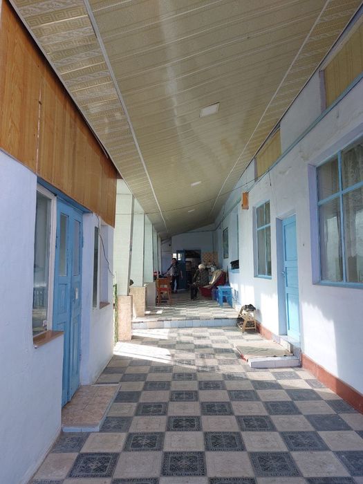 Дом с участком земли