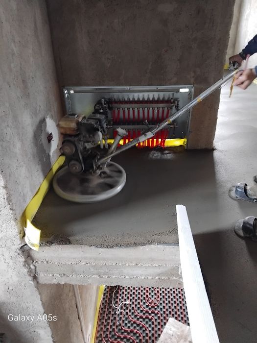 Sapă mecanizată elicopterizată/tencuială manuală clasică