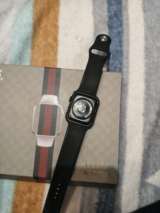 Смарт часы Gucci Watch
