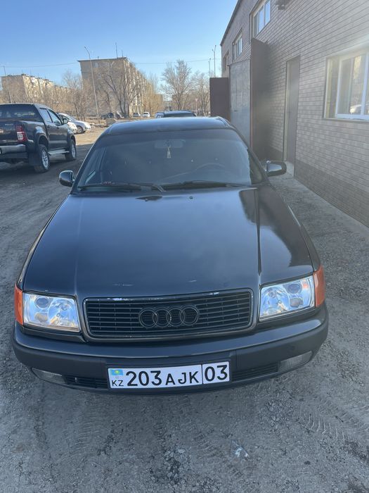 Продам ауди 100с4