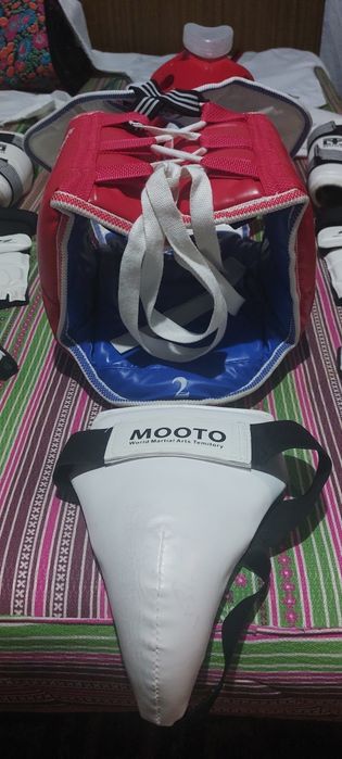 Кимано и экипировка в комплекте