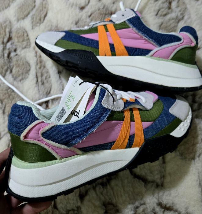 Desiqual оригинални дамски сникърси нови 38.5 номер