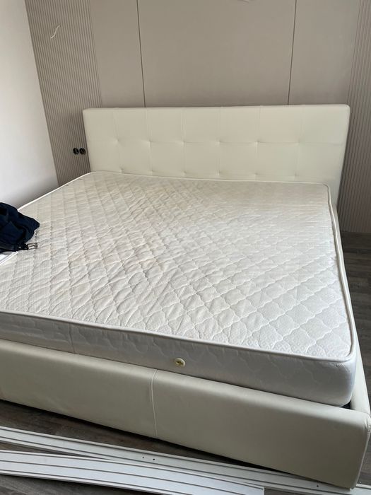 Отдам 2 матраса бесплатно