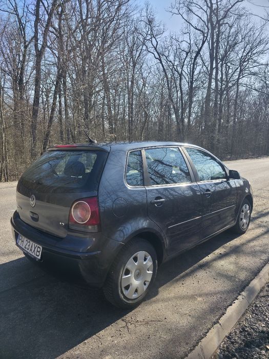 VOLKSWAGEN Polo 2006 — imagine 3