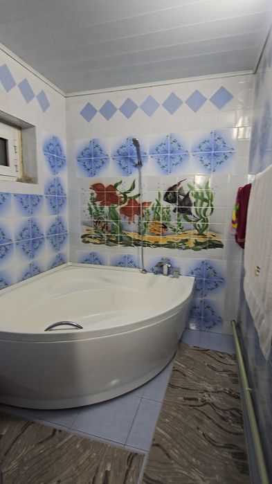 Novza mahalla 3xonali Kvartira SROCHNA Sotiladi!