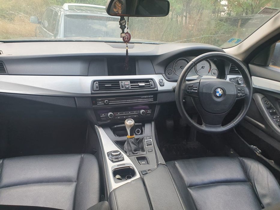 Dezmembrez BMW Seria 5 F10/F11 520d 184cp(orice piesa!)
