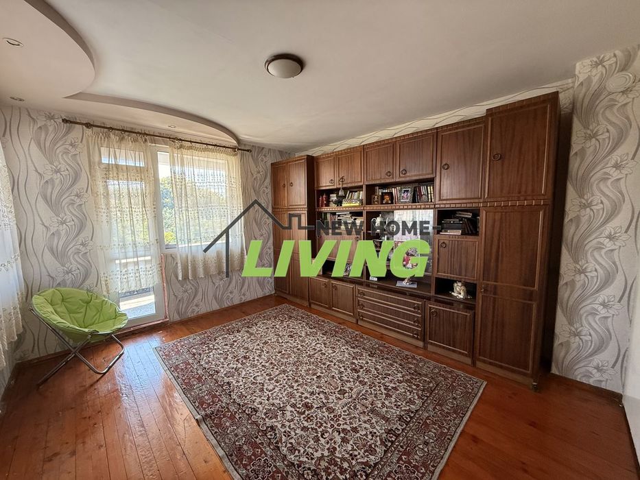 Продава се Къща в Стамболийски - 220 кв.м за 719 €/кв.м - Снимка #2