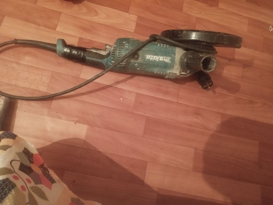 Болгарка 230., Makita